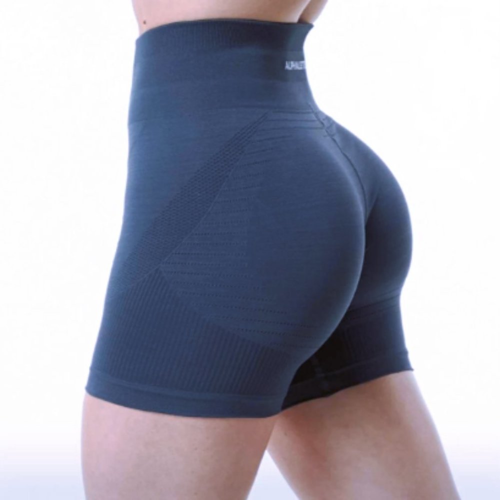 Alphalete Ozone Shorts in Carbon